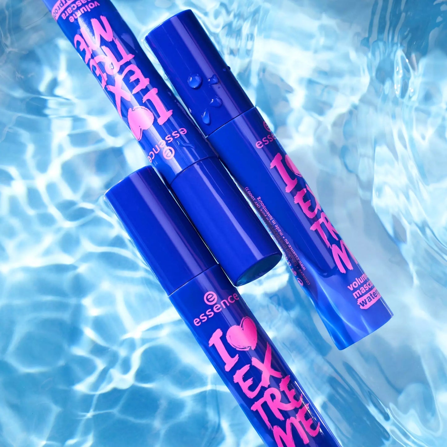 essence I Love Extreme  Volume Waterproof Mascara