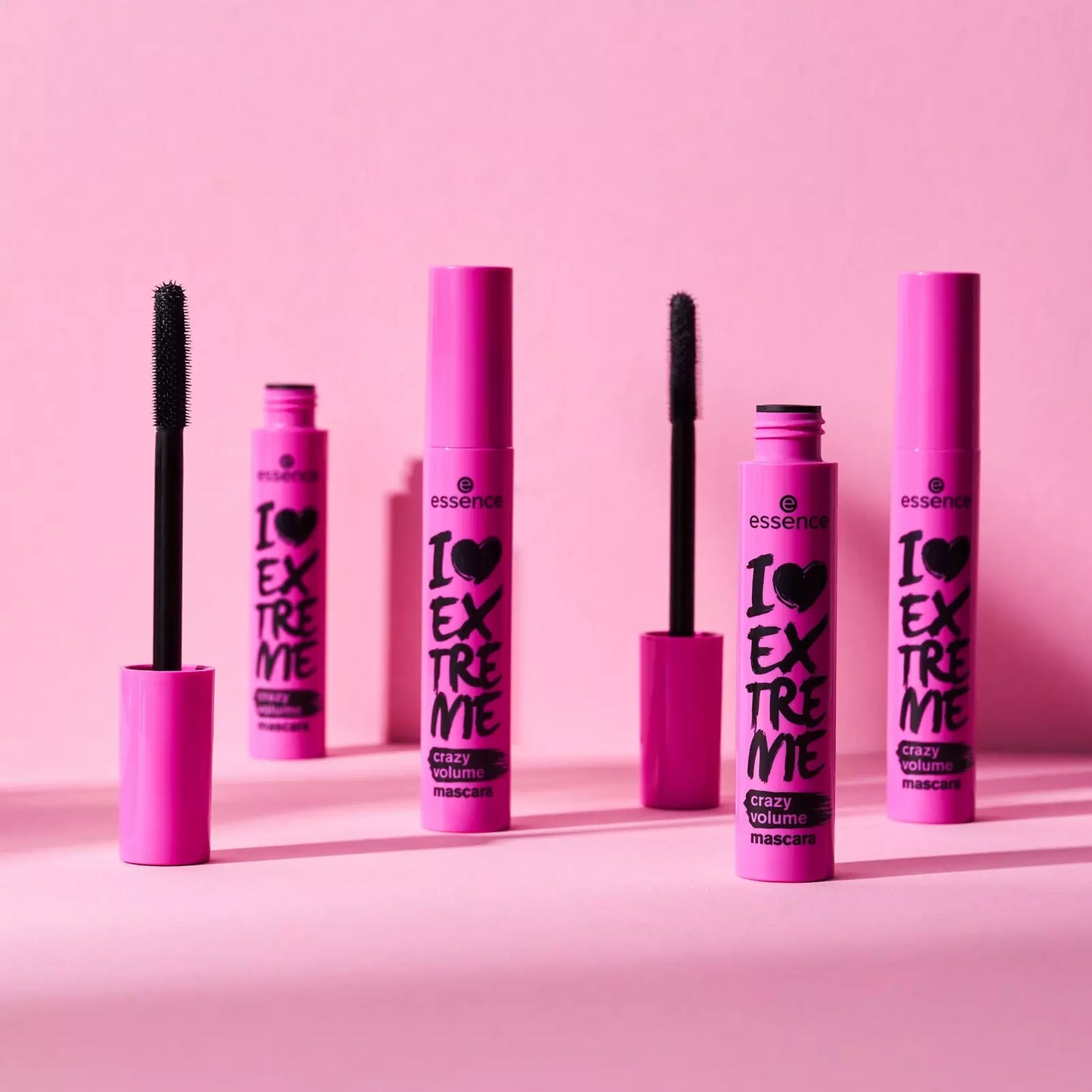 essence I Love Extreme Crazy Volume Mascara